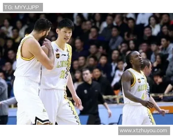 广州滑板队在世界攀岩锦标赛中以57分领跑积分榜展现强劲实力