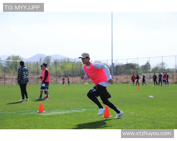 广州飞盘队在世界攀岩锦标赛中的默契配合与精彩表现分析